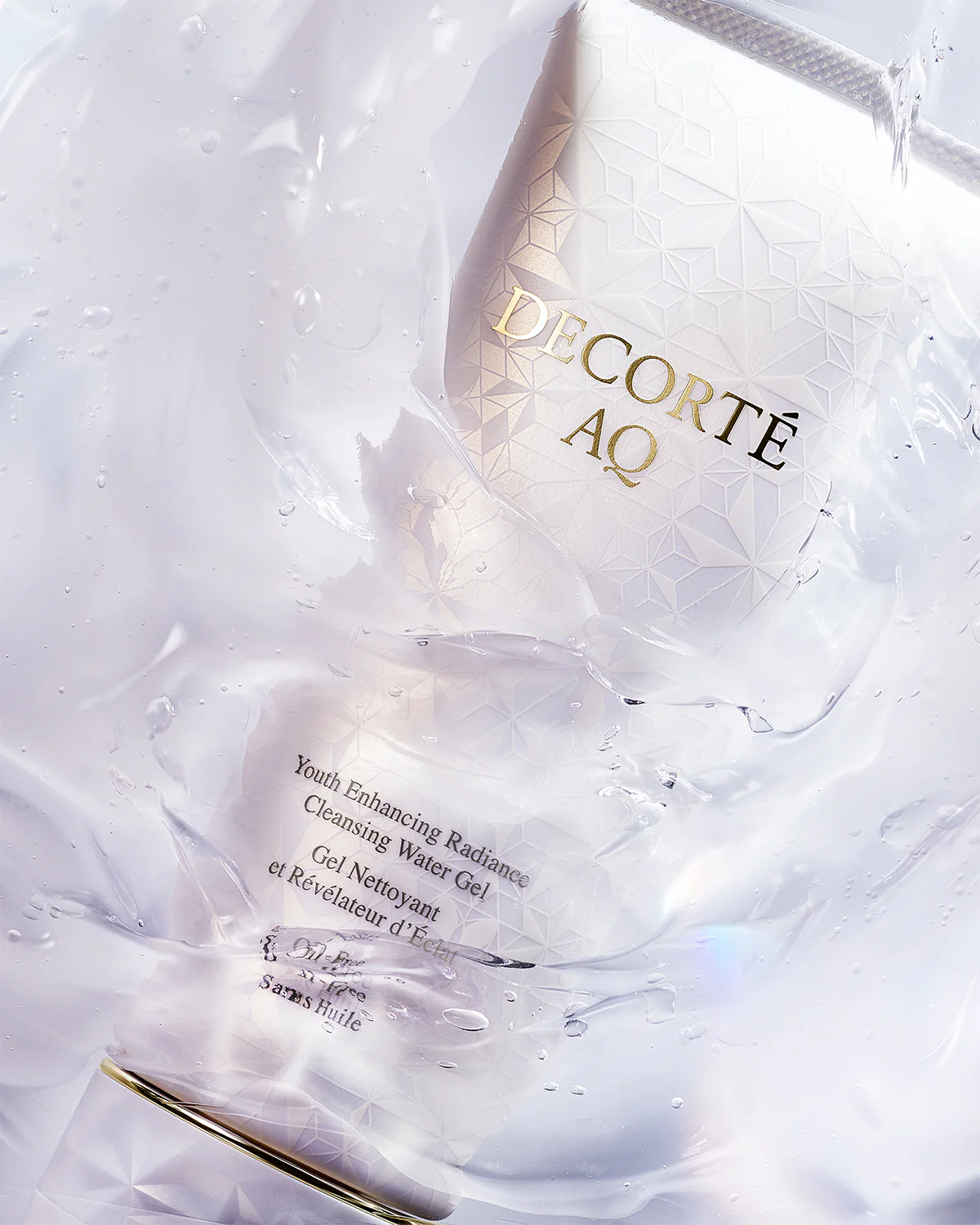 AQ Youth Enhancing Radiance Cleansing Water Gel - Image 3